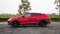 2023 Lamborghini Urus (6).jpg
