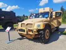 Vojna vozila (4).jpg