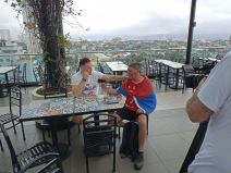 Navijači Srbije zajedno pred meč u Manili 4.jpg