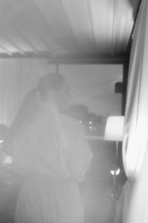 ZAVIRITE U MAGIČNU ATMOSFERU ELLE X AVON EVENTA: Sinoć je ekskluzivno predstavljen novi Far Away Beyond The Moon parfem 