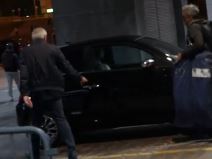 Željko Obradović vozi auto (5).jpg