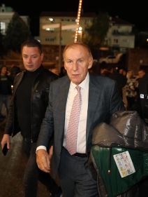 Mirko Kodić na fudbalskoj utakmici nakon smrti sina