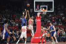 Zvezda Efes meč (18).jpeg