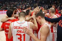 Zvezda Efes kraj meča (3).jpeg