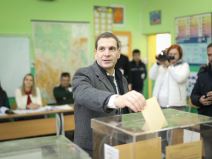 Miloš Jovanović izbori glasanje 7.jpg