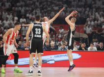 Crvena zvezda pobedila zbog Teodosića i Gilespija, Partizan izgubio zbog Ledeja MONDO analiza