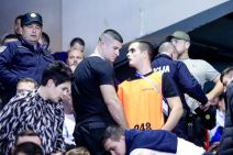 Tuča na vaterpolu Hrvatska Crna Gora 4.jpg