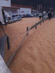 Prevrnut sleper (2).jpg