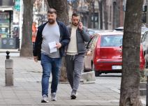 Nikola Petković izašao iz Prvog osnovnog suda u Katanićevoj (4) copy.jpg