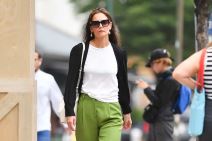 kejti holms 0785008687-min.jpg