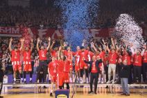 Zvezda proslavlja pobedu (2).jpg