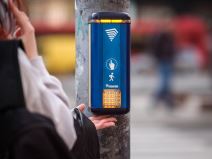 Čemu služe tasteri na semaforima i staze na trotoarima