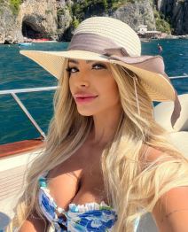 Dženina Prezeras se udala za sebe