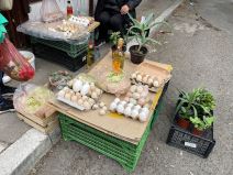 Jaja Pijaca tezga (2) copy.jpg