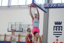 Juniori Mege pobedili Zvezdu 38 razlike u finalu i osvojili titulu