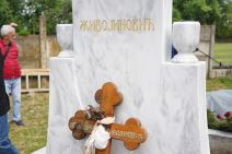 Bata živojinović ekshumacija (9).jpg