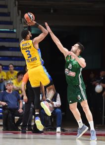 MACCABI vs PANATHINAIKOS (8).jpg