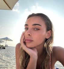 Veston Mekeni u vezi sa sestrom Davidea Fratezija