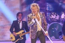 Rod Stjuart napravio spektakl mnoge poznate ličnosti došle su na koncert