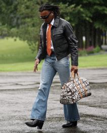 Neverovatan stajling francuskog fudbalera Žila Kundea fotografije