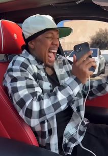 Nik Kenon osigurao testise