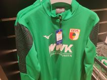 FK Augzburg prodavnica (3).jpg