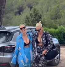 Nataša Bekvalac sa muškarcem na Ibici