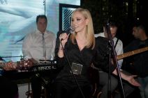 Doktor rekao Jeleni Rozgi da smanji nos, poveča usne i operiše uši