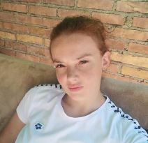 Nadja Higl  (2).jpg