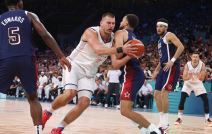 Srbija-Amerika košarka (16).jpg