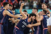Srbija - Nemačka basket OI (2).jpg