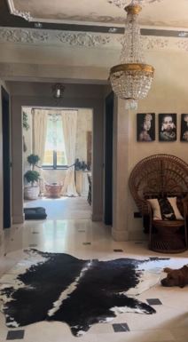 Dvorac Elene Karaman