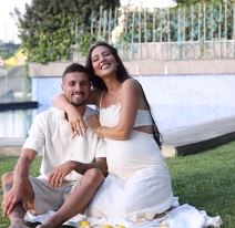 Fudbaler Rade Krunić čeka drugo dete otkrili i pol