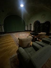 bioskopska sala, kraljev dvor, Beli dvor (1).jpg