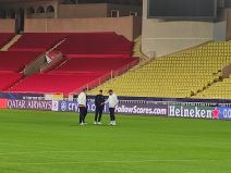 Šetnja fudbalera Crvene zvezde u Monaku (3).jpg