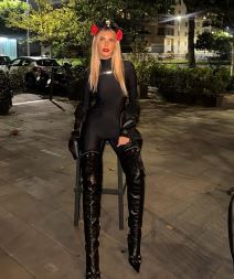 viki mihajlović  (1).png