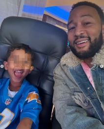 Džon Ledžend (1).jpg