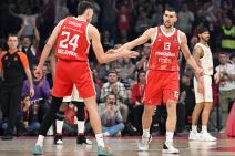 Zvezda - - Bajern (21).JPG