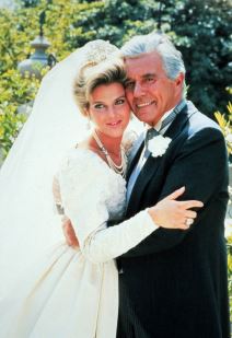 Katarina Oksenberg, Dinastija, Jelisaveta Karađorđević, ćerka, galerija (2).jpg