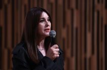 Raskinuli Monika Beluči i Tim Barton