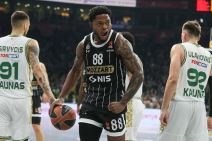 ŽALGIRIS partizan (4).JPG