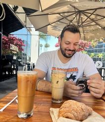 Kako izgleda buduća snaja Vlade i Ane Divac, Filipinka gradi karijeru u Holivudu