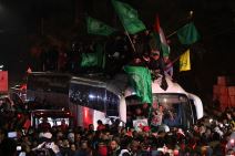 Oslobođeni palestinski zatvorenici (4).jpg