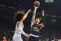 Partizan - Pariz (3).JPG