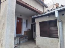 KUĆA U KOJOJ JE SIN UBIO MAJKU NA VOŽDOVCU (6).jpg