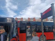 Sudar autobusa na Novom Beogradu (5).jpg