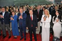 Ivica Dačić, Sanja Dačić, Andrea Dačić