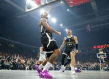 Partizan Zvezda  Derbi (11).jpg