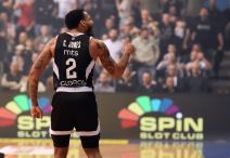 Karlik Džons na Kupu Radivoja Koraća