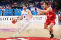 Edon Mađuni na meču protiv Hrvatske